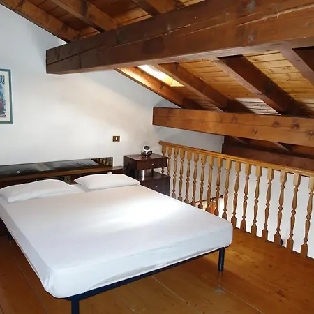 Malibu Aparthotel