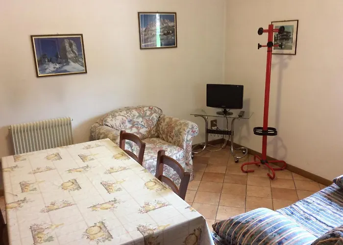 Malibu Ξενοδοχείο με διαμερίσματα Falcade